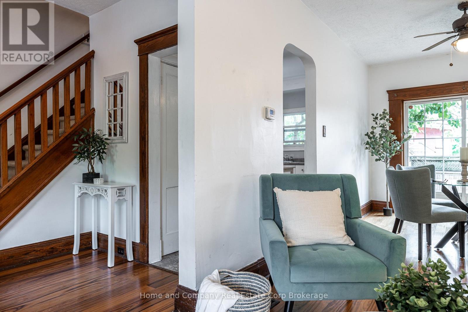 31 MILTON STREET - 9