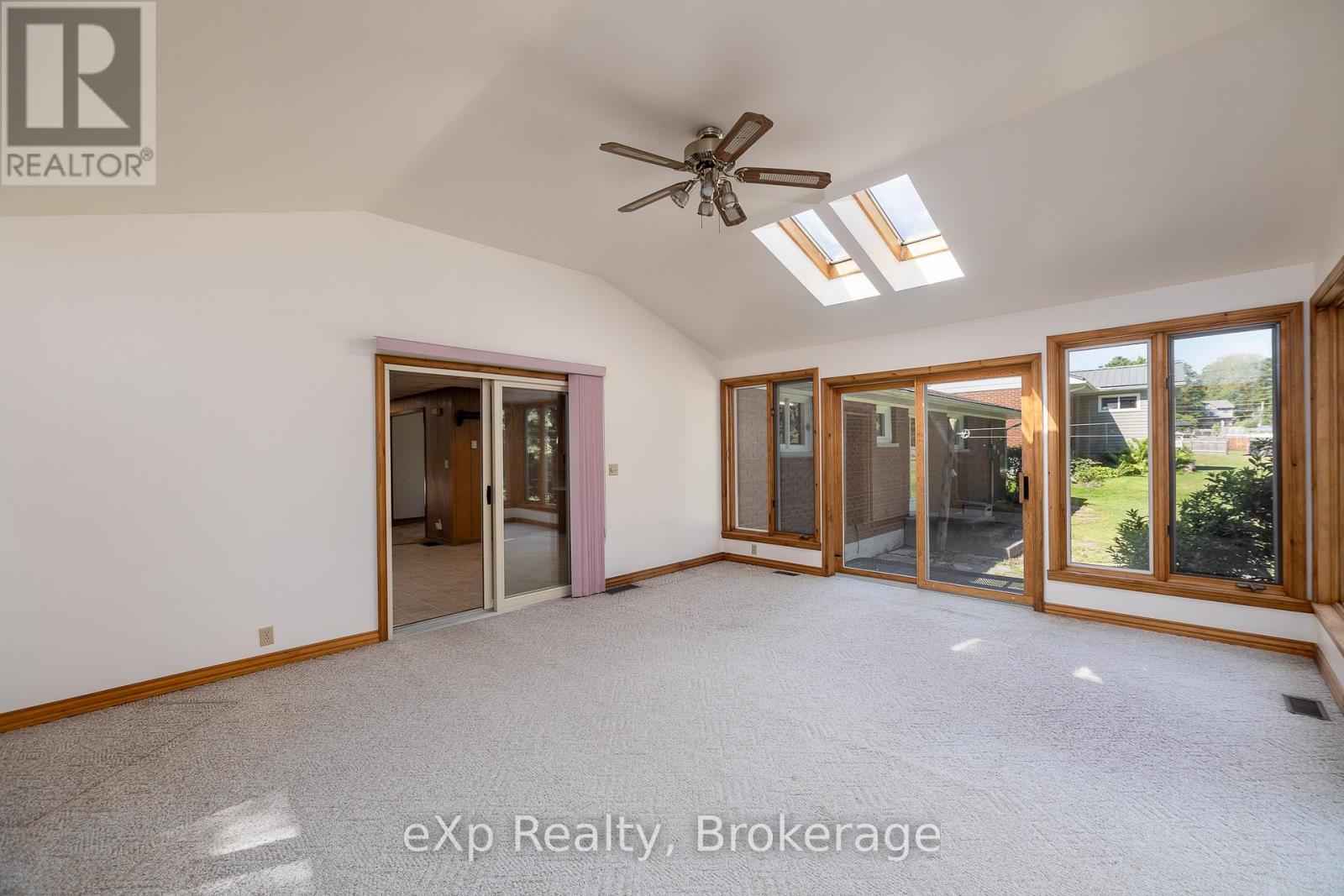 823015 MASSIE ROAD - 25
