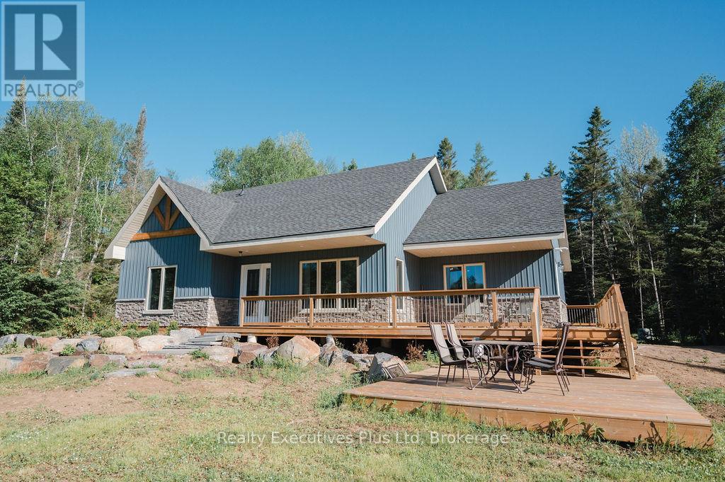 387 BRENNAN'S ROAD - 17