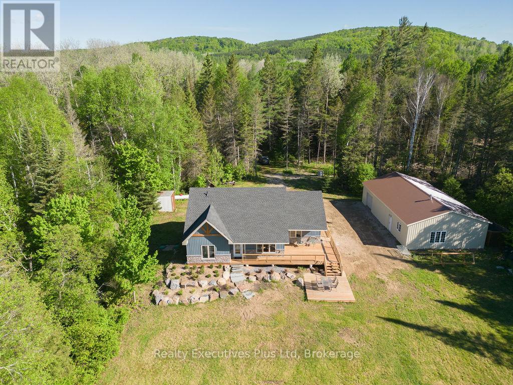 387 BRENNAN'S ROAD - 8