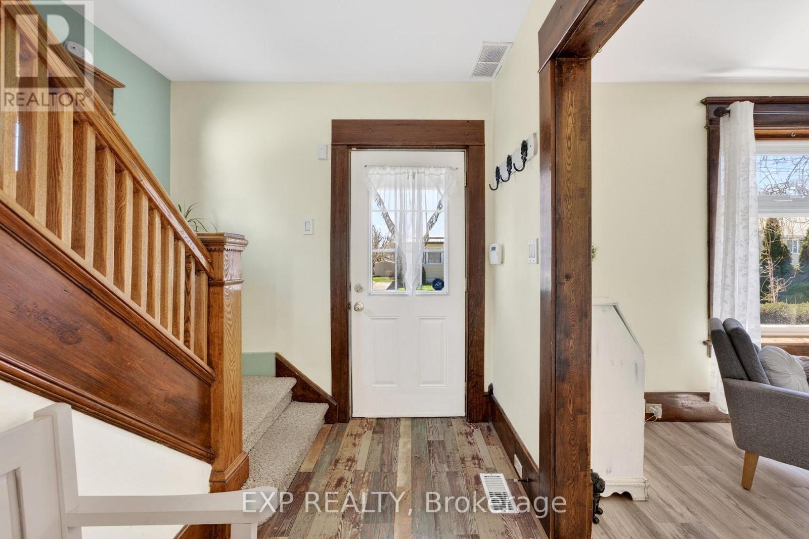 16 BURTON STREET - 6