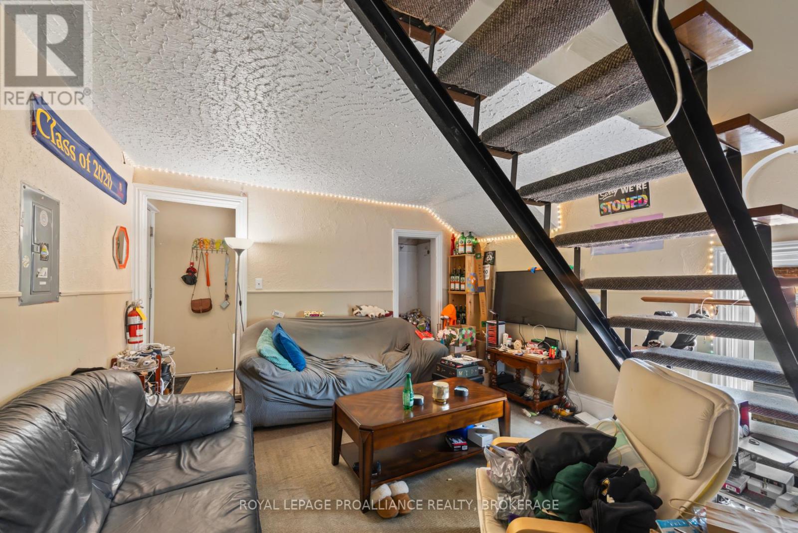 325 JOHNSON STREET - 20