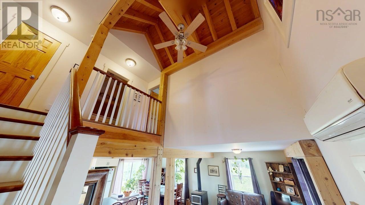 656 Ohio East Road - 12