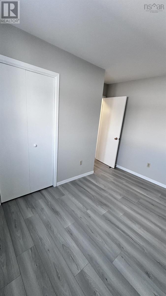 130 PASSCHENDAELE Avenue - 18