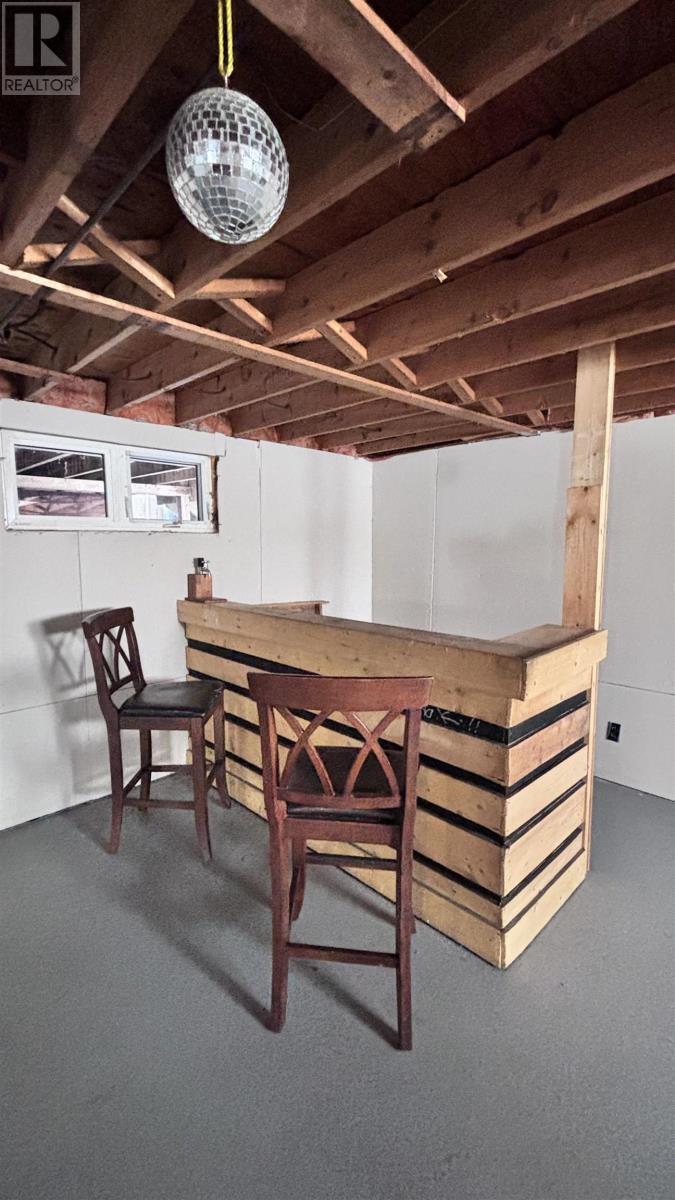 130 PASSCHENDAELE Avenue - 24