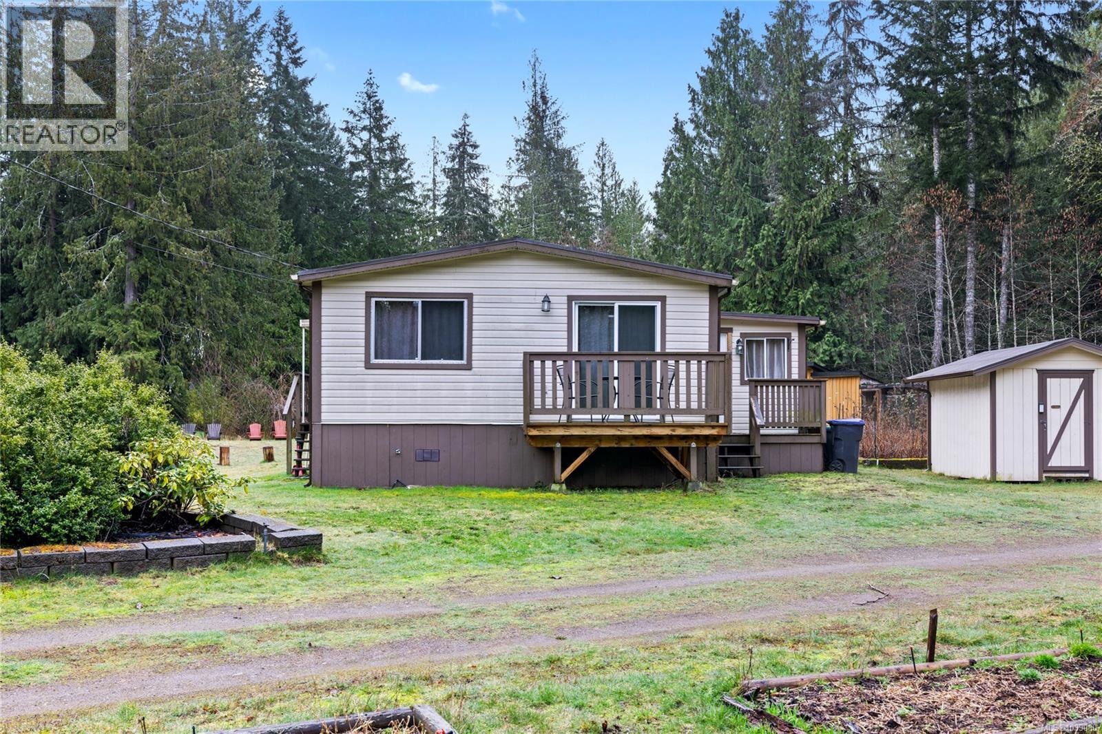 1964/1970 Errington Rd - 47