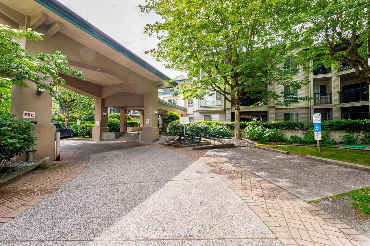 331 19528 FRASER HIGHWAY