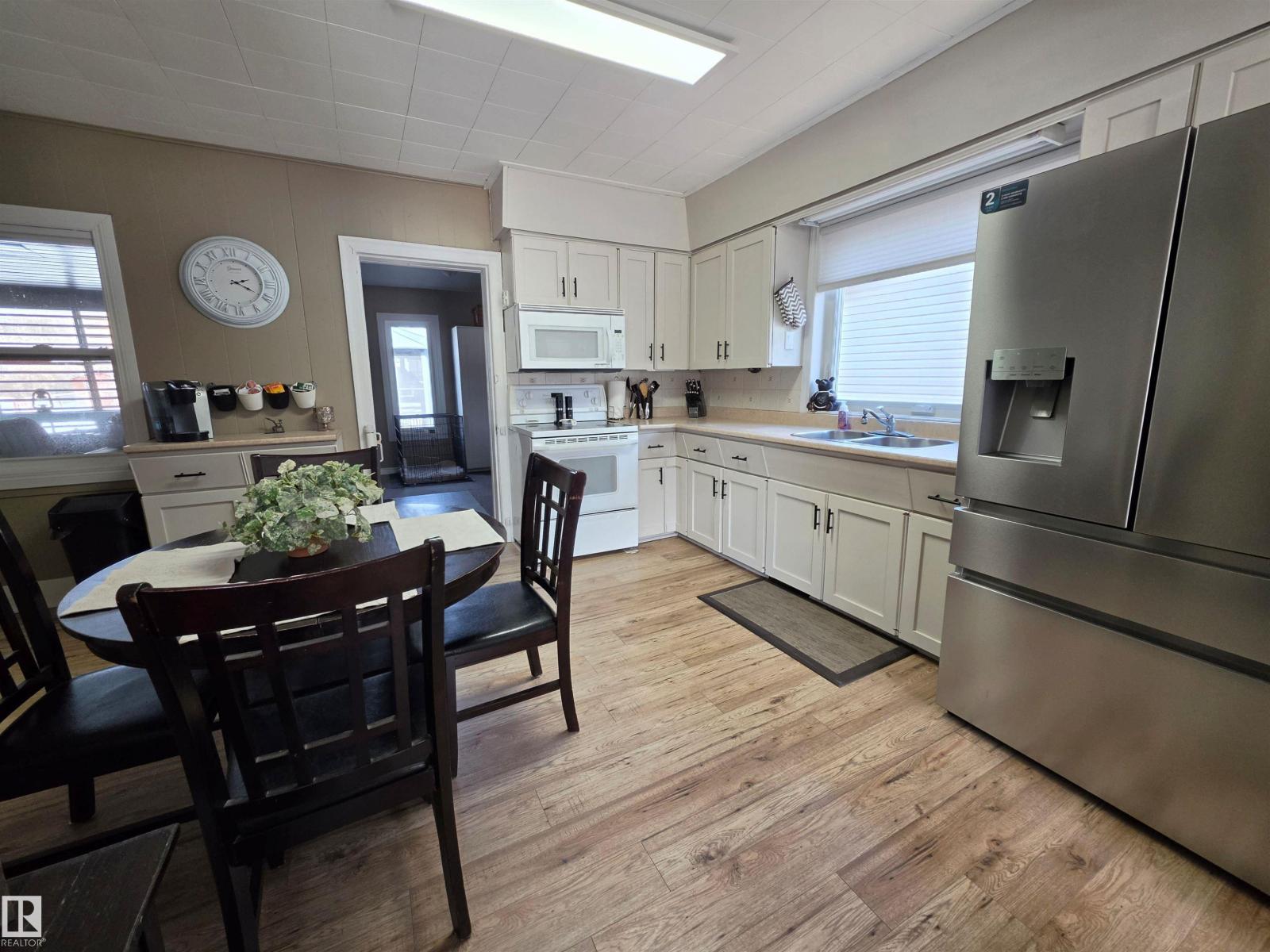 202 56102 RGE ROAD 53 - 10