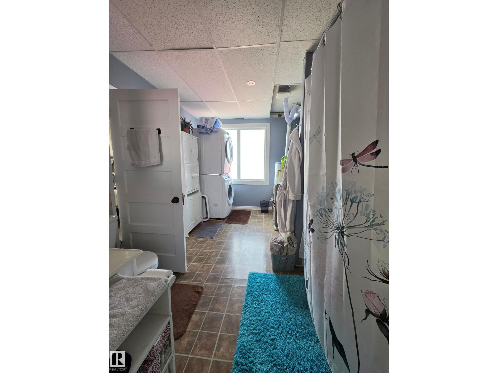 202 56102 RGE ROAD 53 - 17