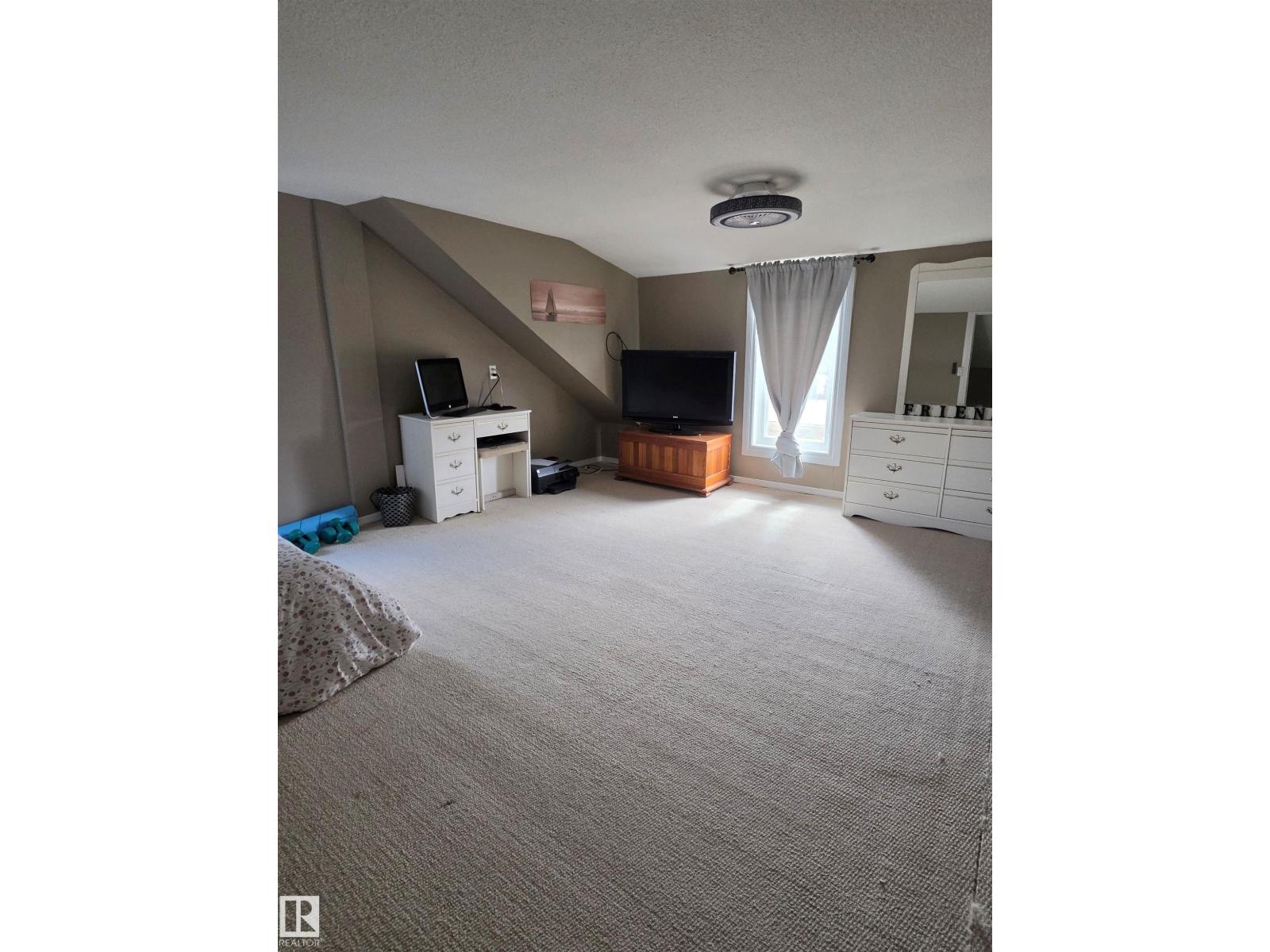 202 56102 RGE ROAD 53 - 21