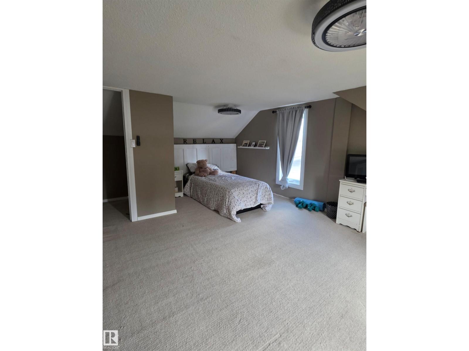 202 56102 RGE ROAD 53 - 22