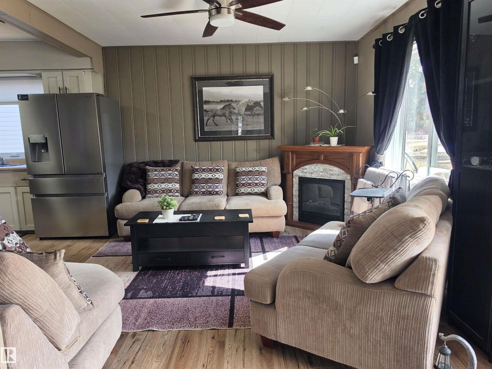 202 56102 RGE ROAD 53 - 3