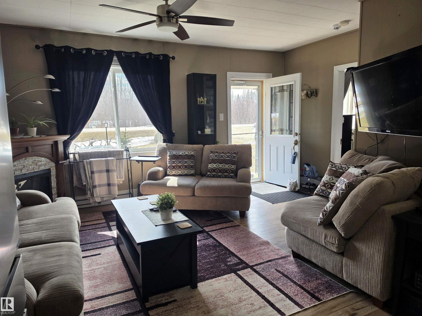 202 56102 RGE ROAD 53 - 4