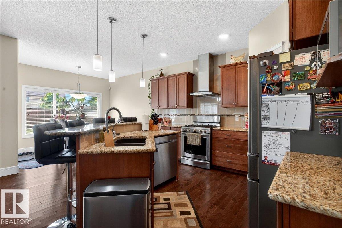 1411 30 AV NW — photo 12