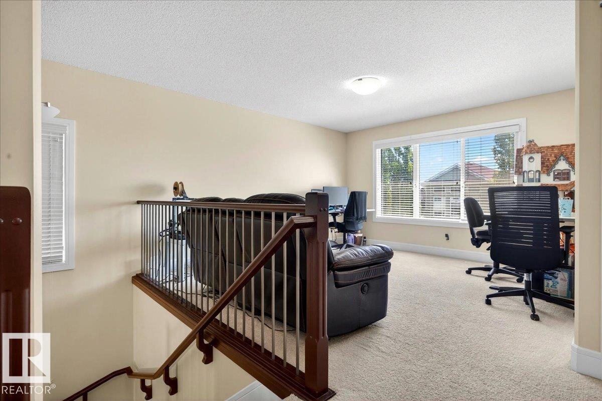 1411 30 AV NW — photo 22