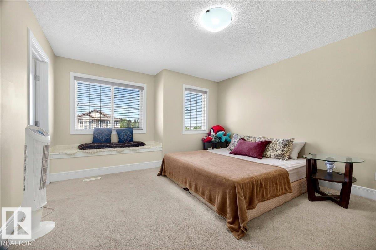 1411 30 AV NW — photo 34