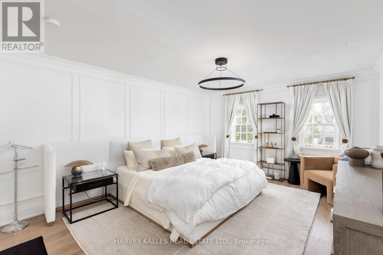 470 RUSSELL HILL ROAD - 31