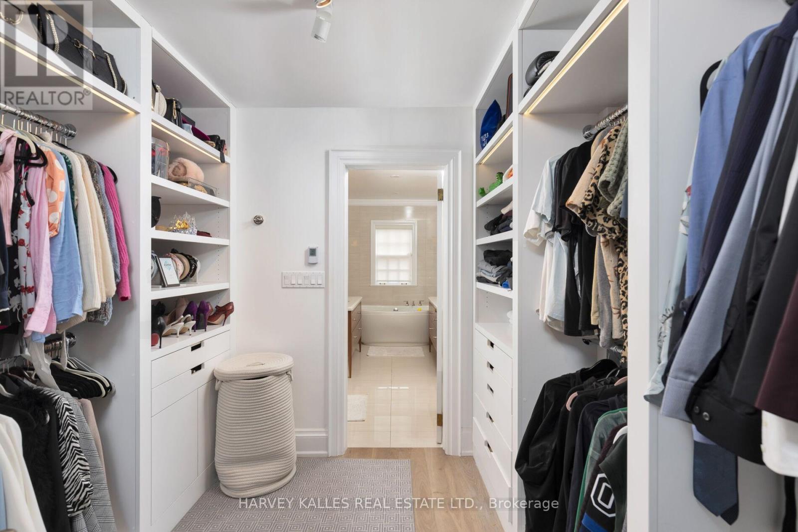 470 RUSSELL HILL ROAD - 34