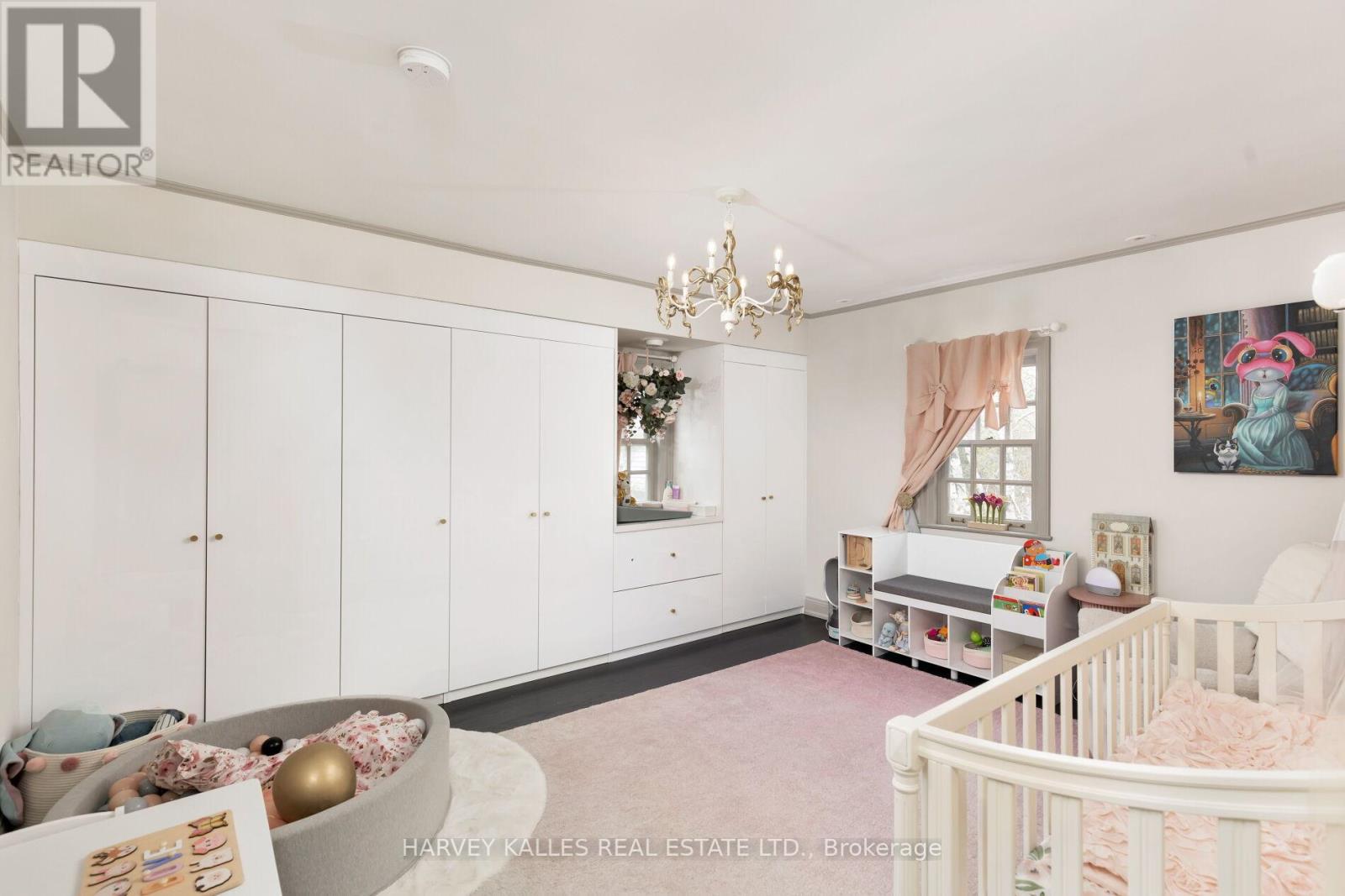 470 RUSSELL HILL ROAD - 37