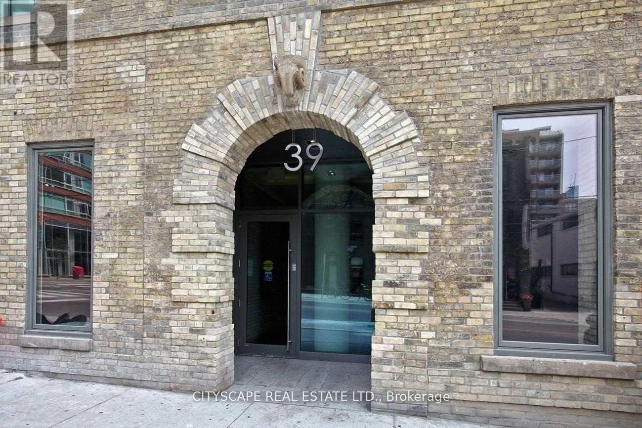 #703 39 SHERBOURNE STREET - 2