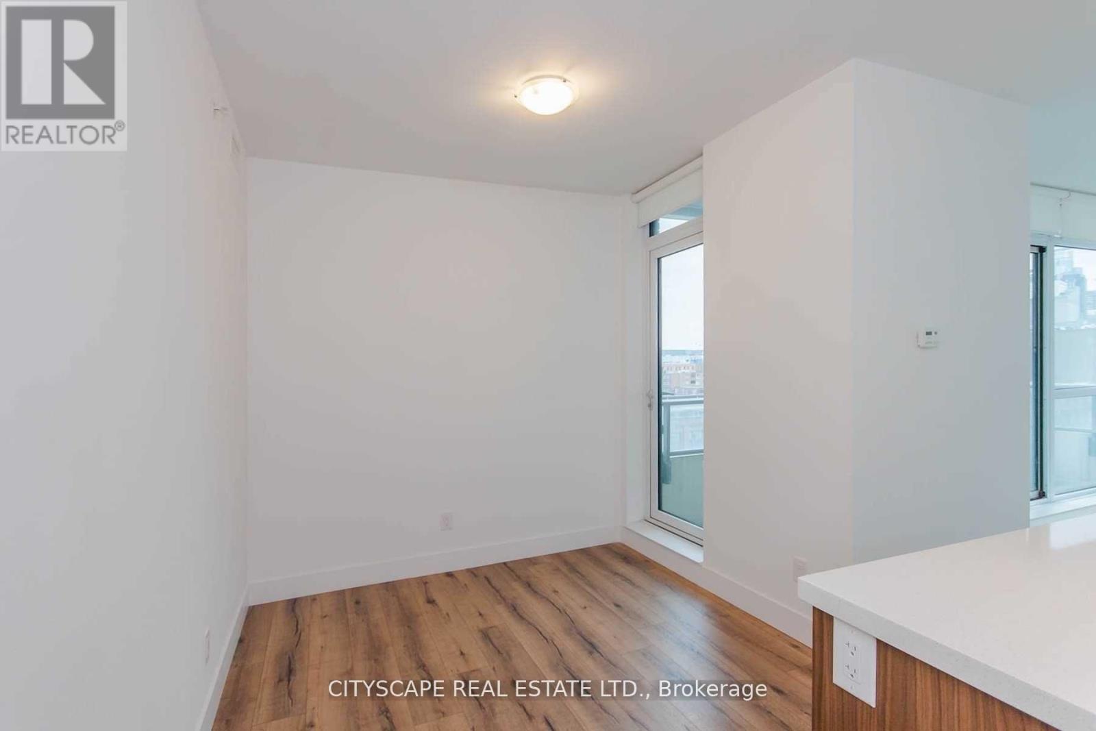 #703 39 SHERBOURNE STREET - 7