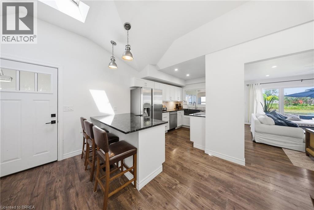 382 CEDAR Drive - 9