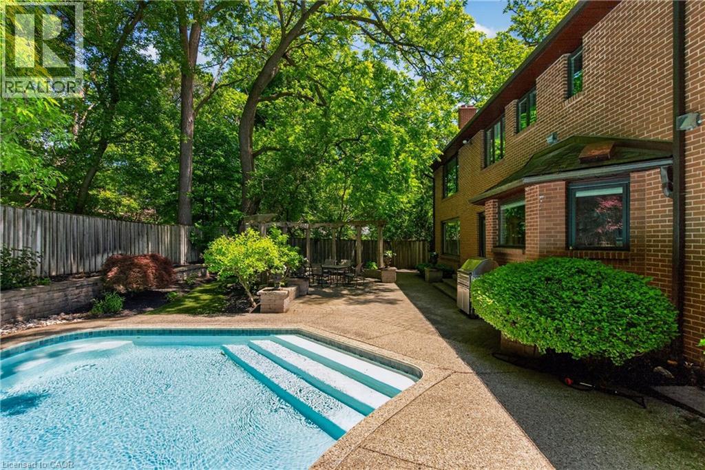 23 LANTERN Lane - Image 45