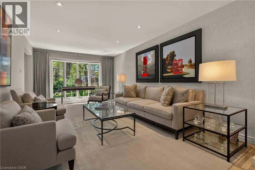 23 LANTERN Lane - Image 6