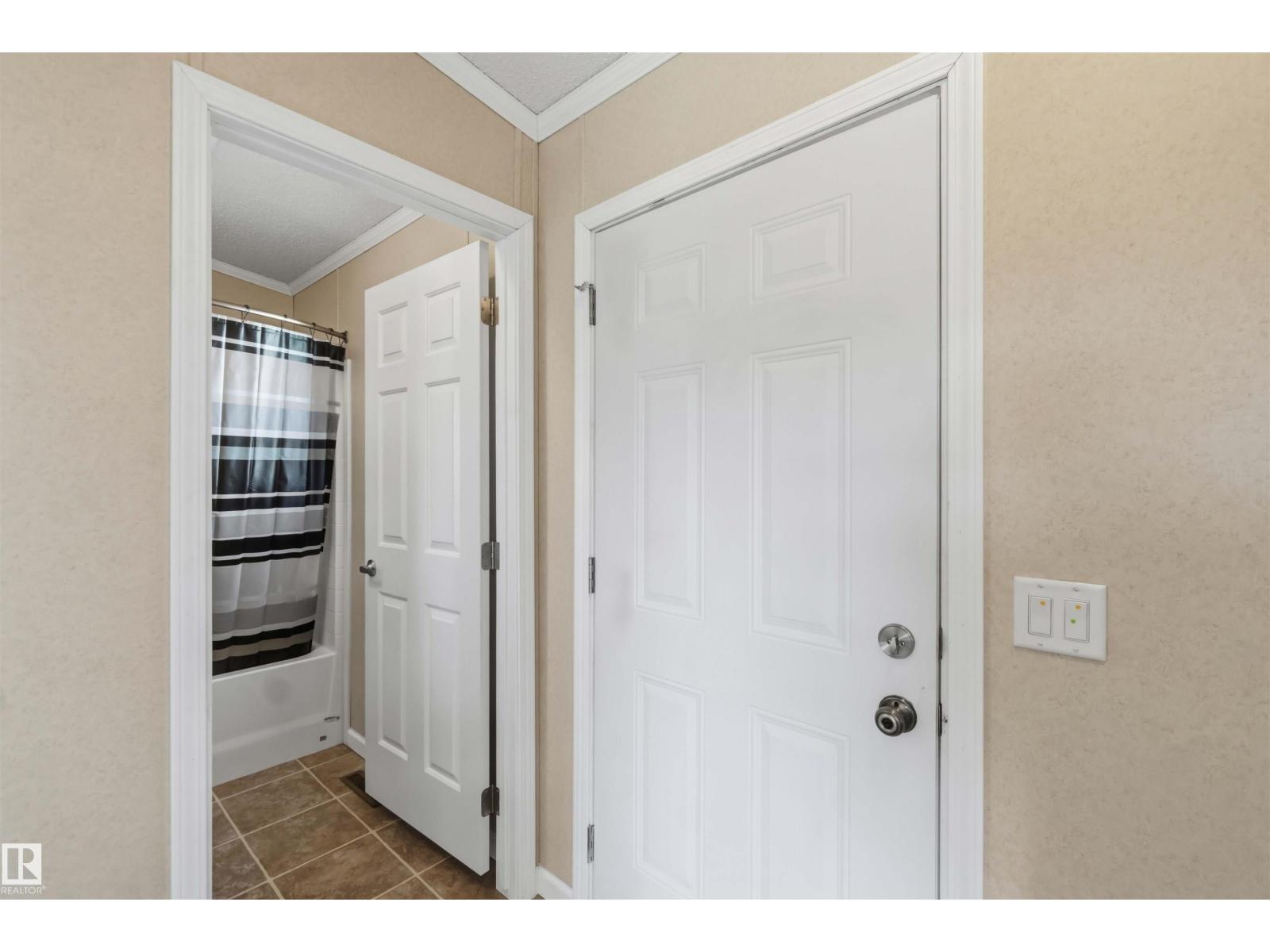 55213 RGE ROAD 62 — photo 32