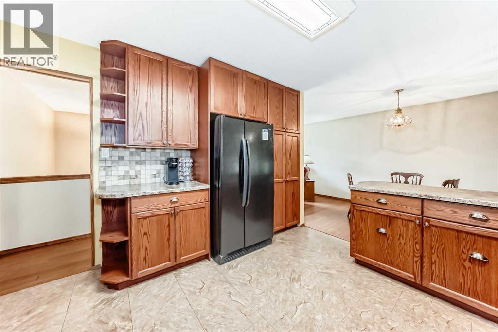 1652 Boutellier Close, Penhold
