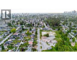 2 6740 Canada Way, Burnaby, BC V5E3R1 Photo 31