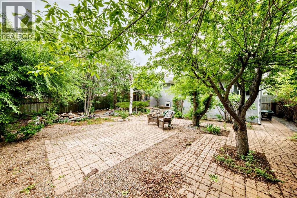 1652 Boutellier Close, Penhold