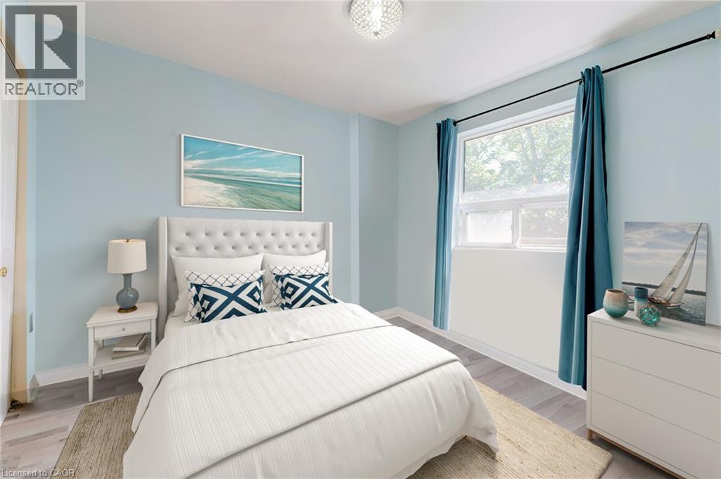 #17 2373 KING Street E - 9