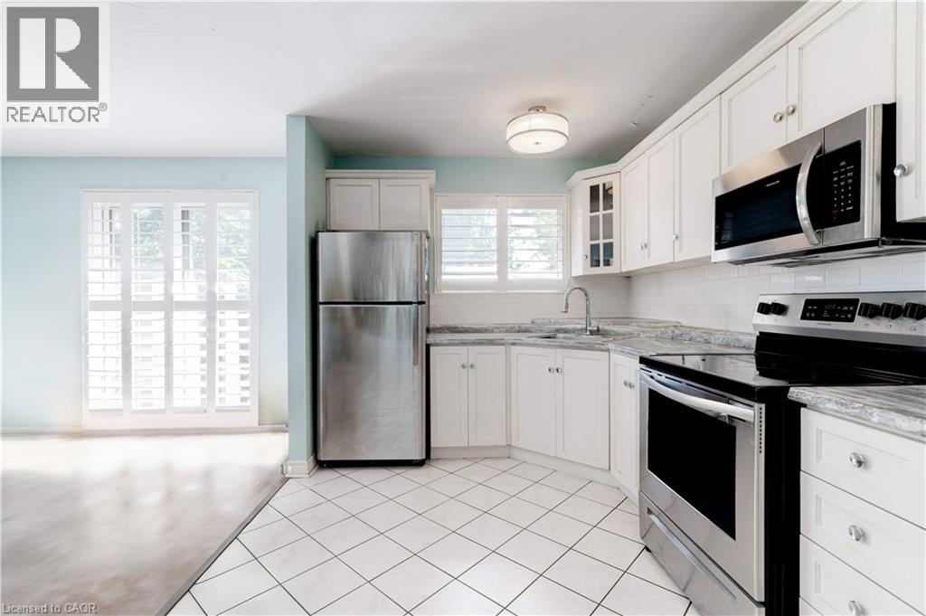 #17 2373 KING Street E - 7