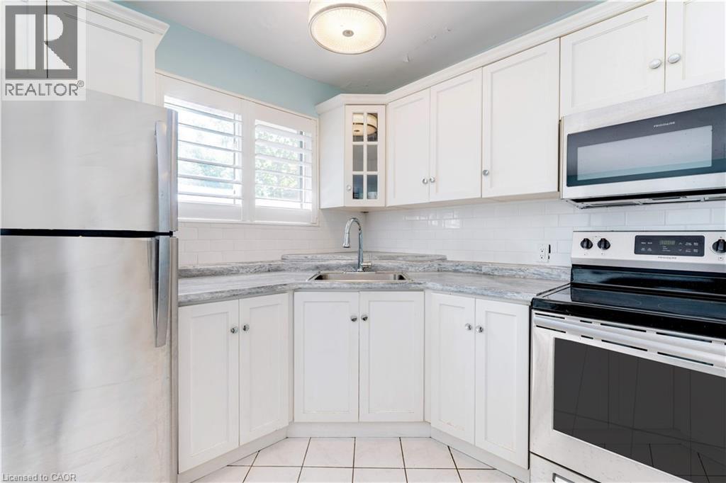 #17 2373 KING Street E - 8