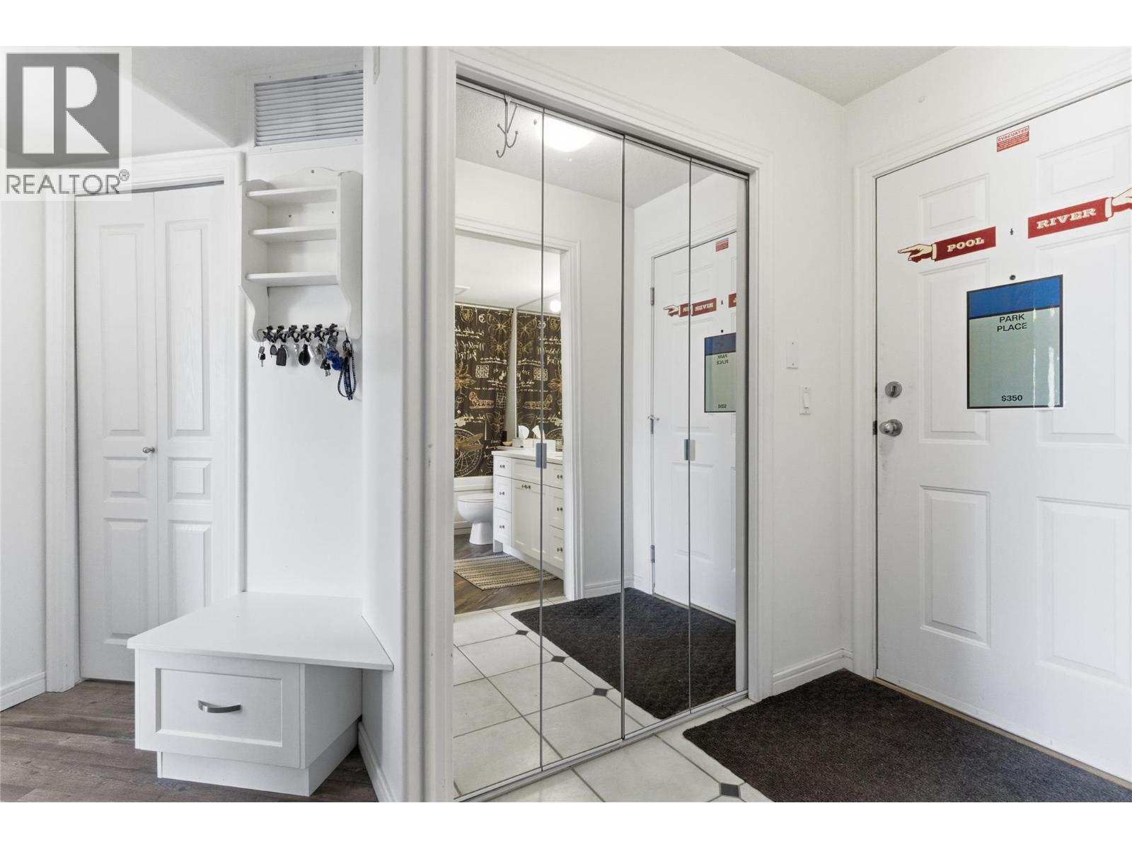 #310 950 LORNE Street - 8