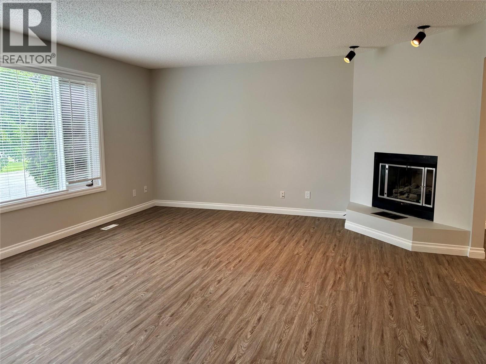 1505 13th Avenue S - 4