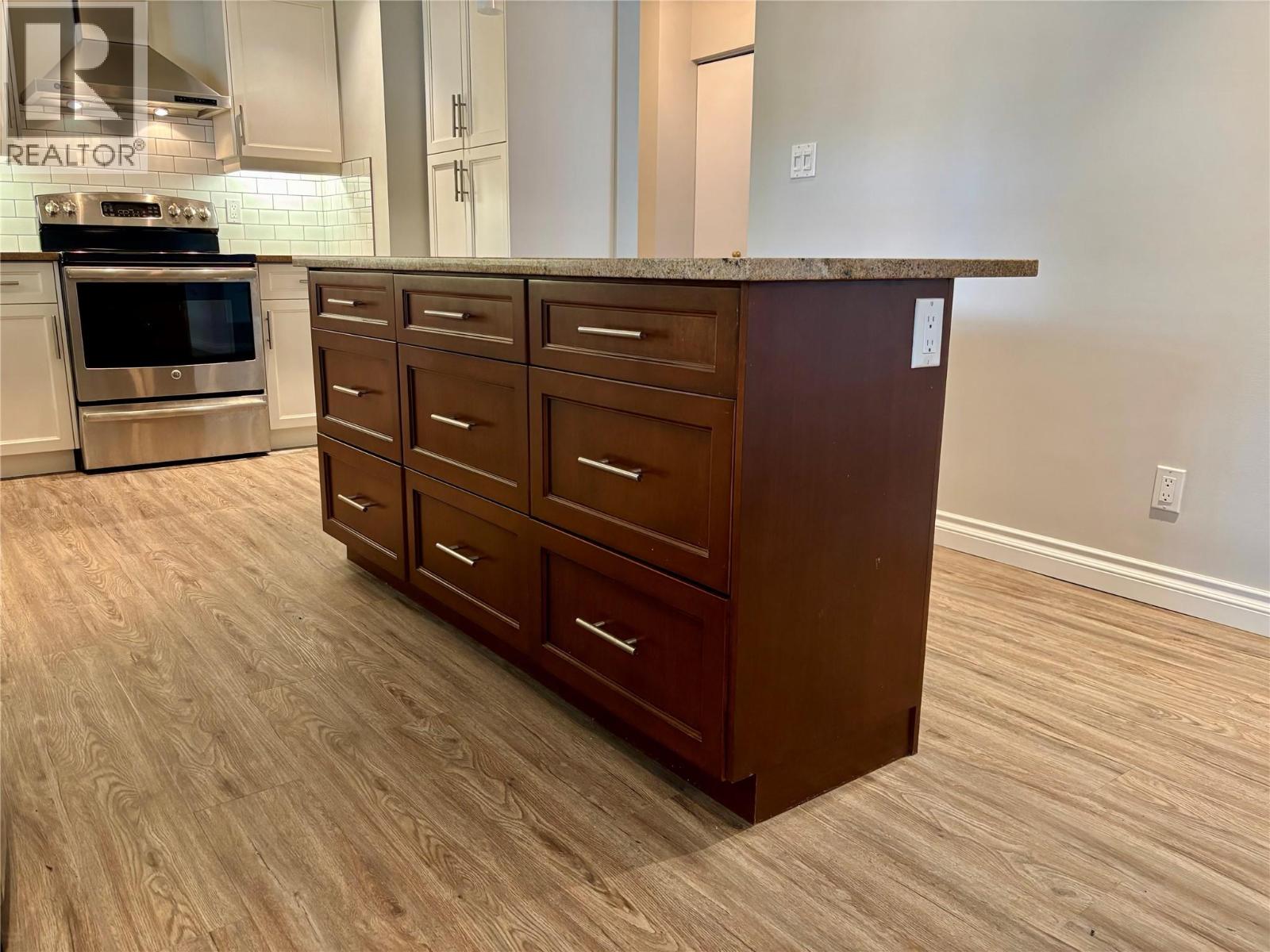 1505 13th Avenue S, Cranbrook