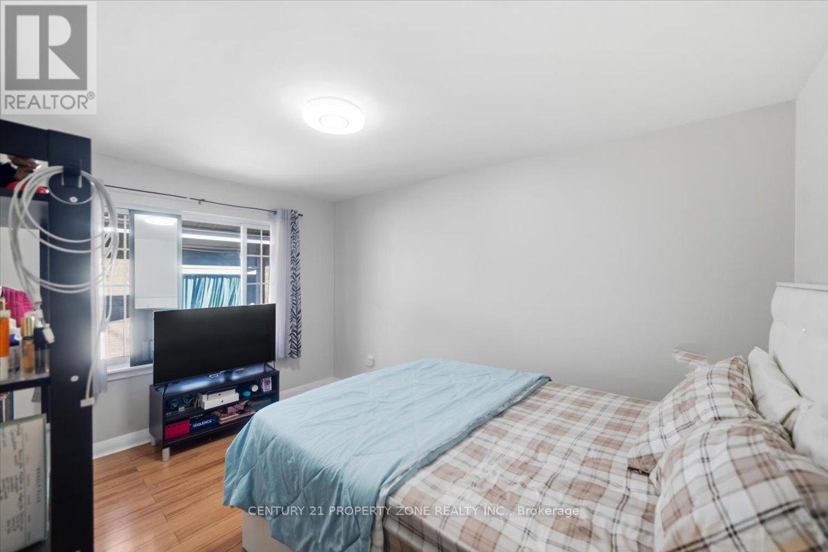 13 CORNWALL ROAD - Image 16