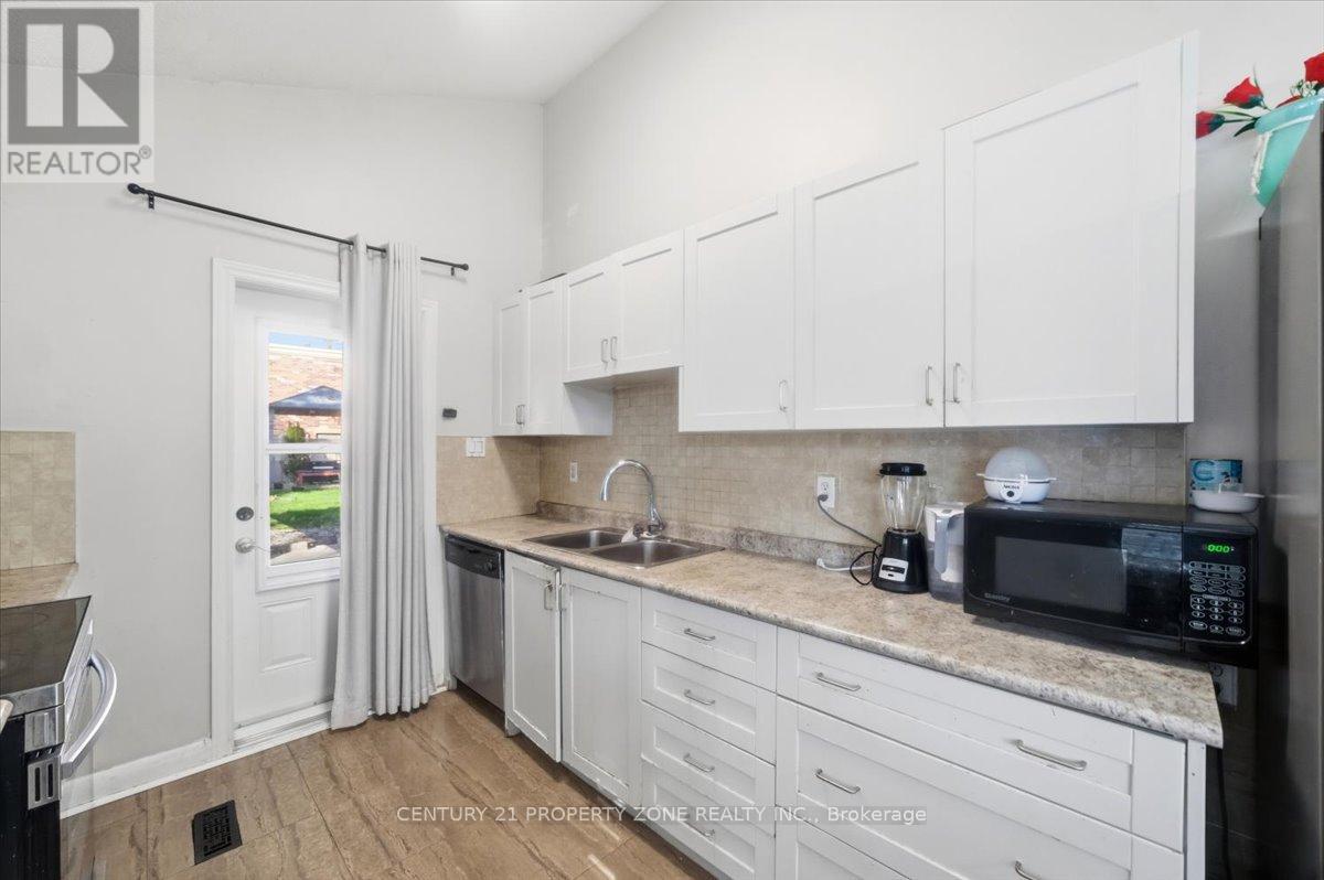 13 CORNWALL ROAD - Image 8