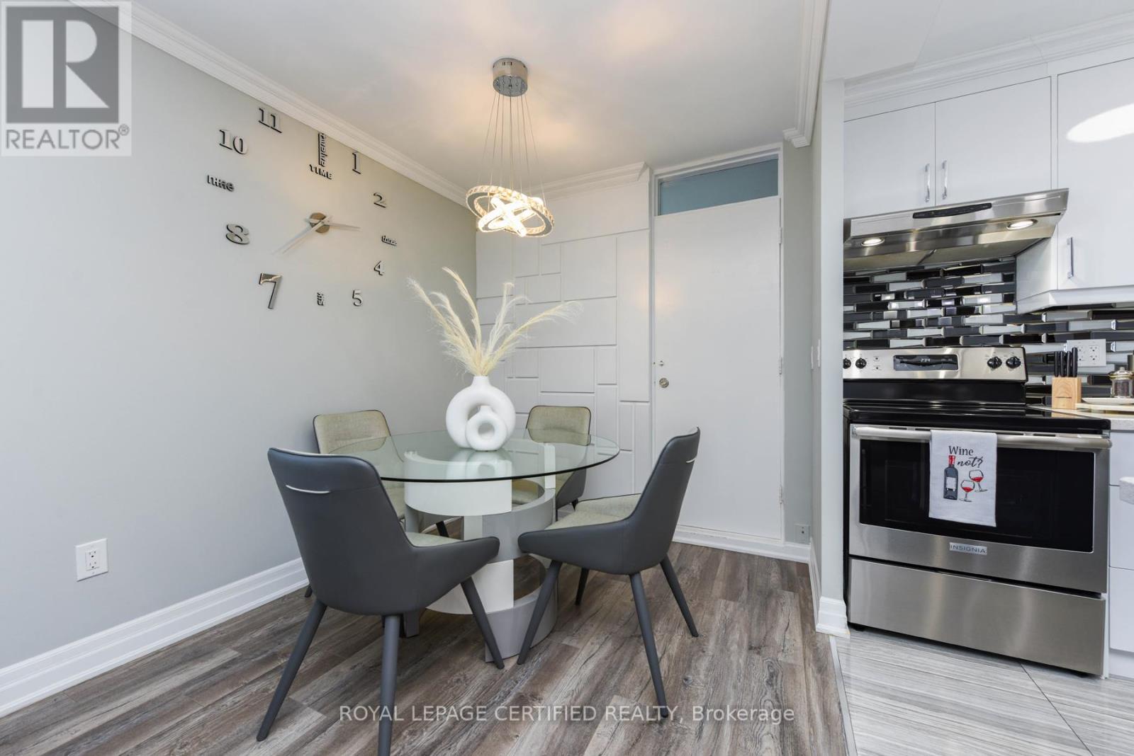 #204 3170 KIRWIN AVENUE E - 13