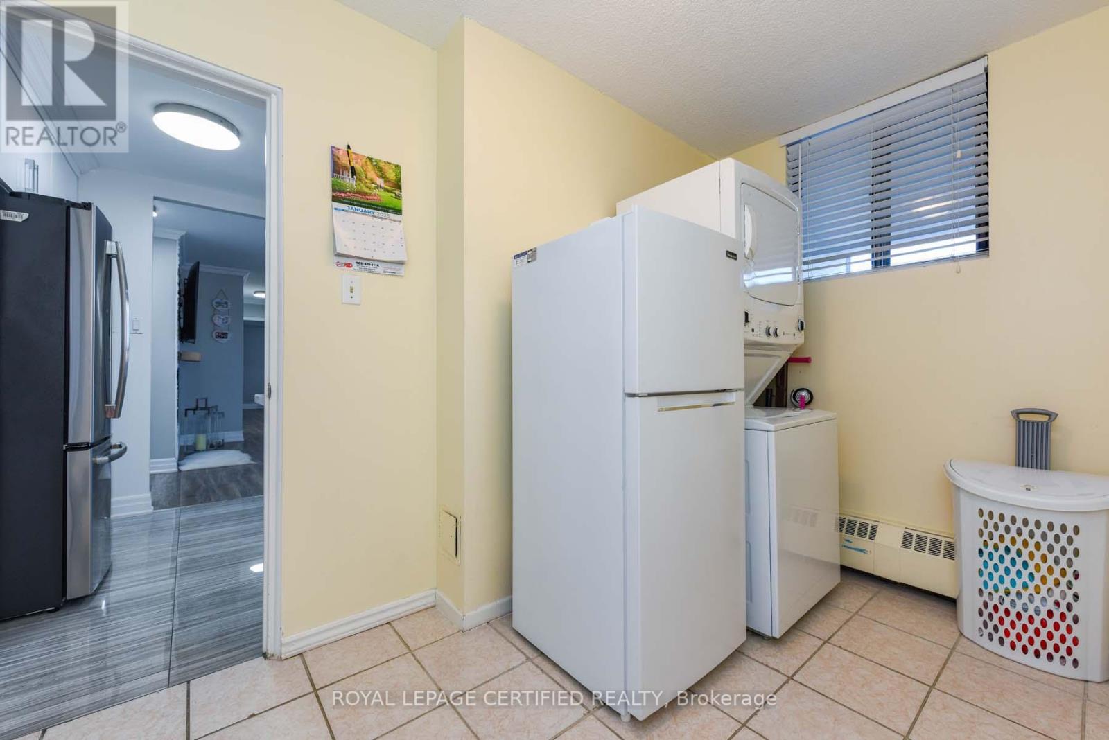#204 3170 KIRWIN AVENUE E - 21