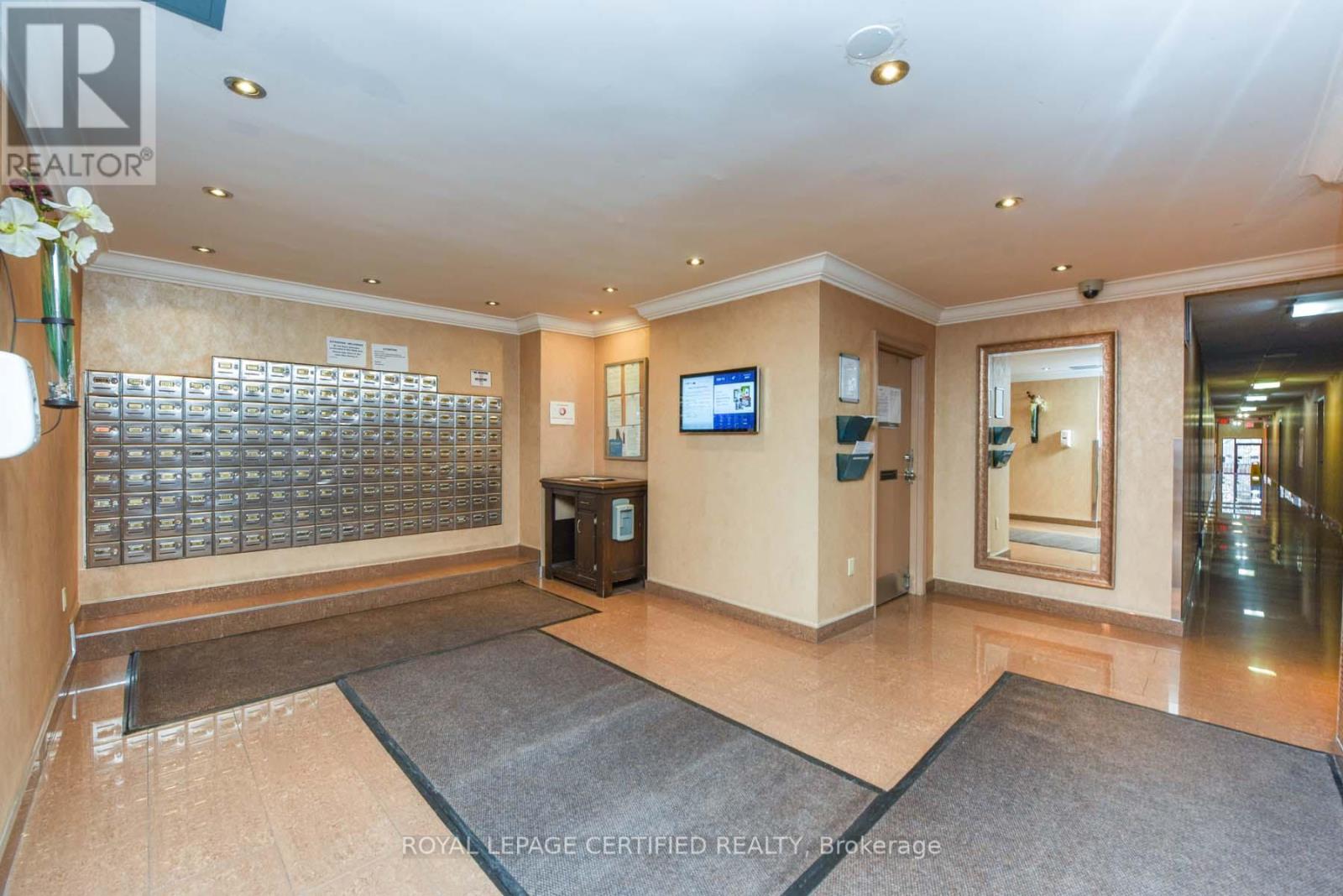 #204 3170 KIRWIN AVENUE E - 32