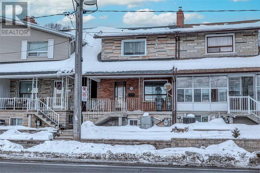Listing photo of MAIN - 1232 DAVENPORT ROAD