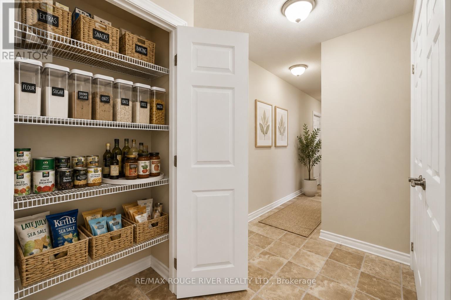 #1008 3650 KANEFF CRESCENT - Image 14