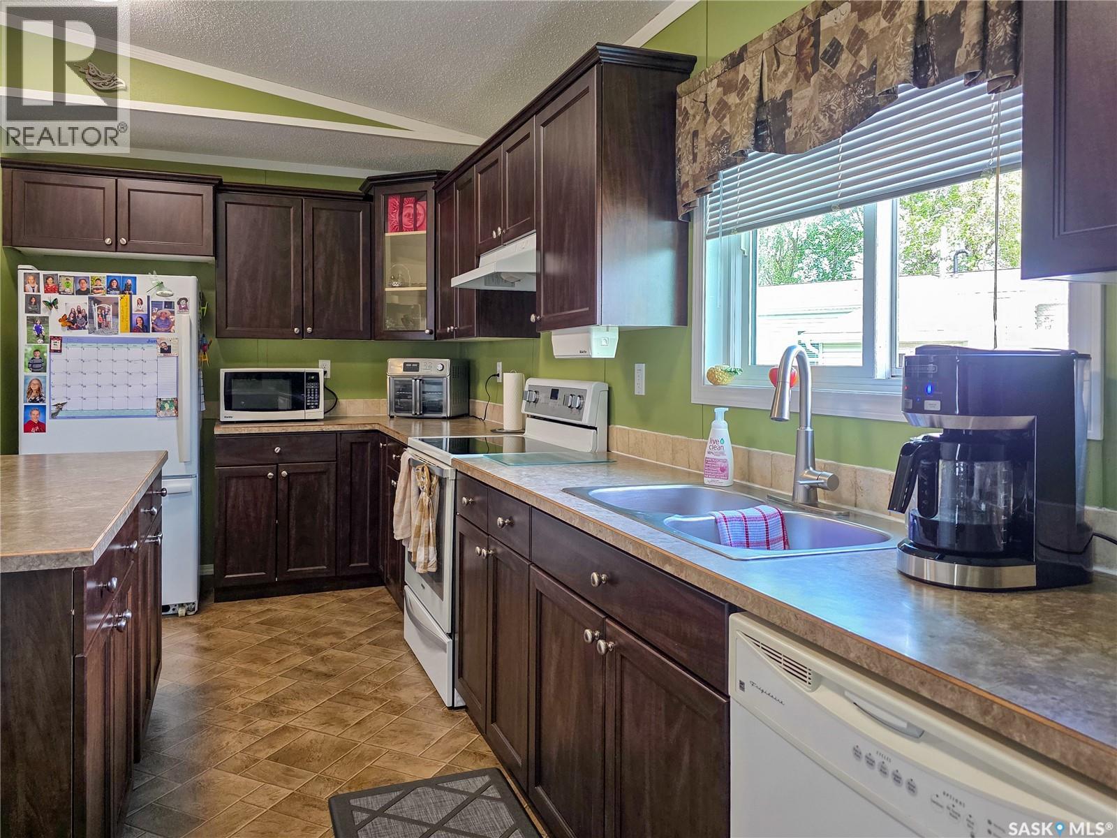 38 555 Dielschneider ROAD - 9
