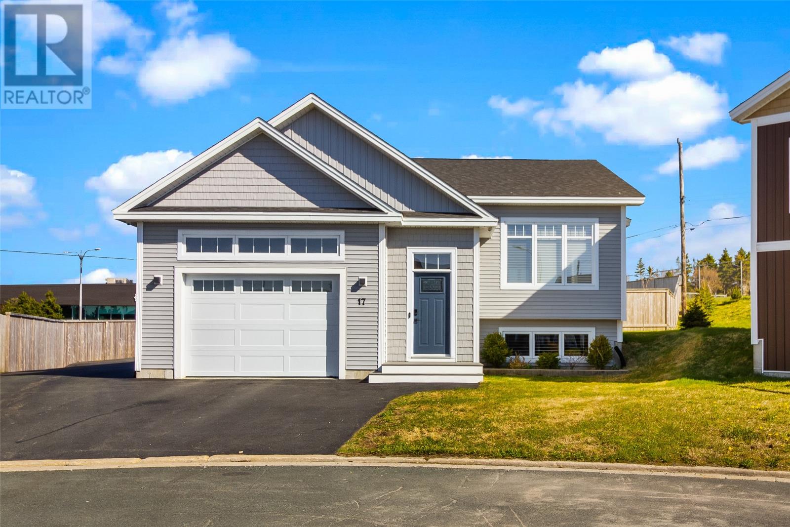 17 Legacy Place, St. John's — photo 2