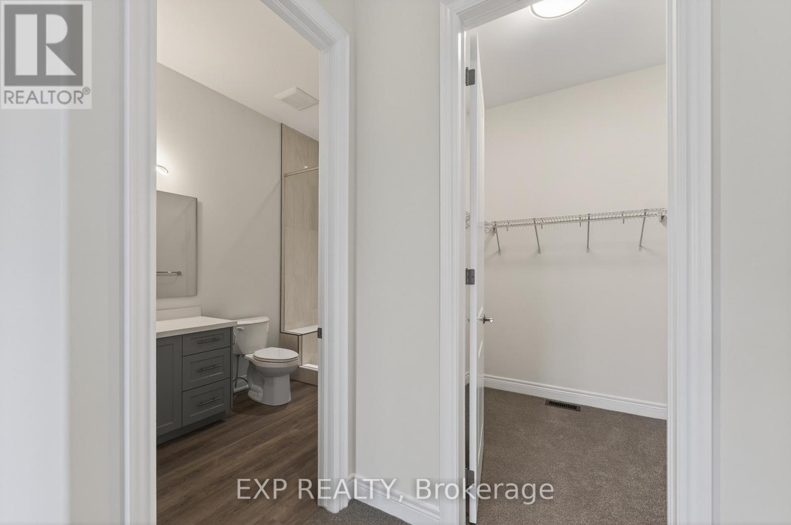 7 BUTTERNUT CRESCENT - Image 23
