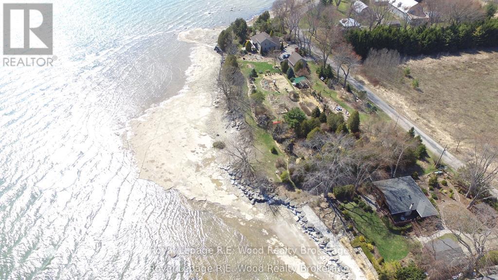1806 LAKESHORE ROAD - 1