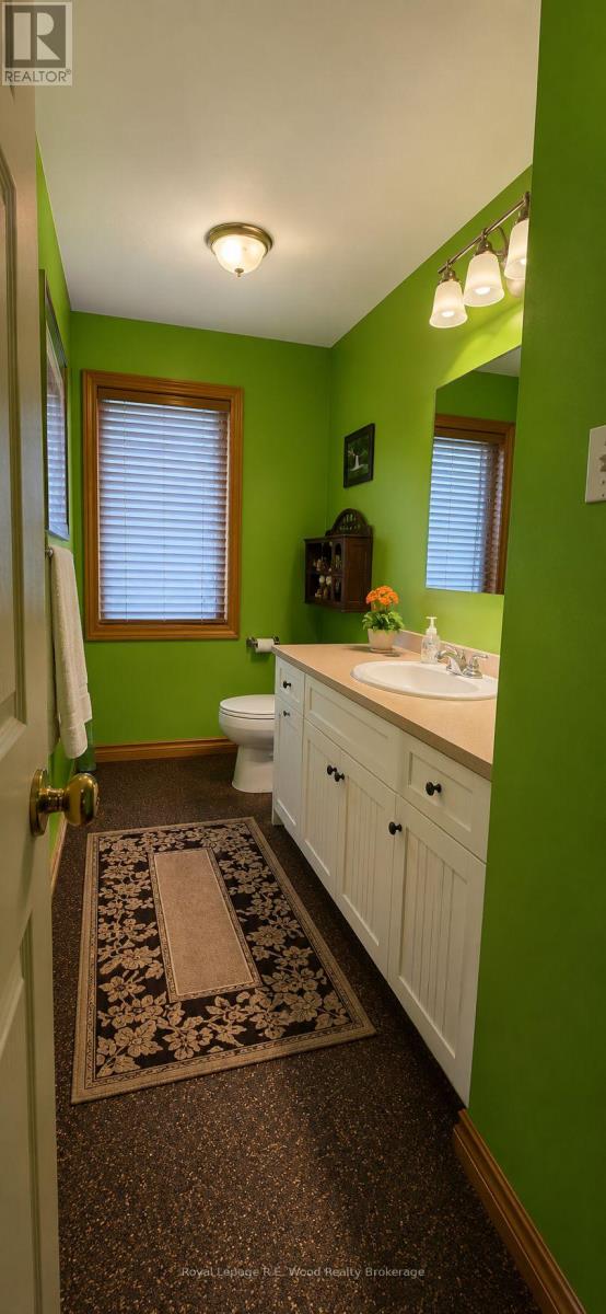 1806 LAKESHORE ROAD - 14